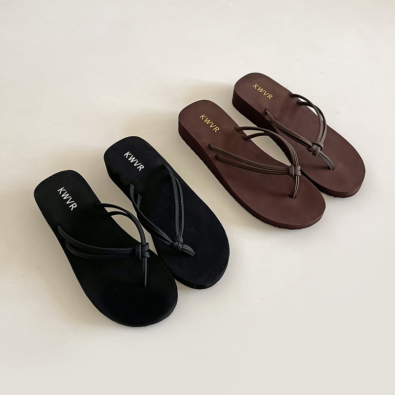 Women Brown Flip Flops Summer  - огляд і ціна Kitten Heel Women