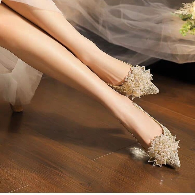 Rhinestone Flower Block Heel S - огляд і ціна Pump Heel Block